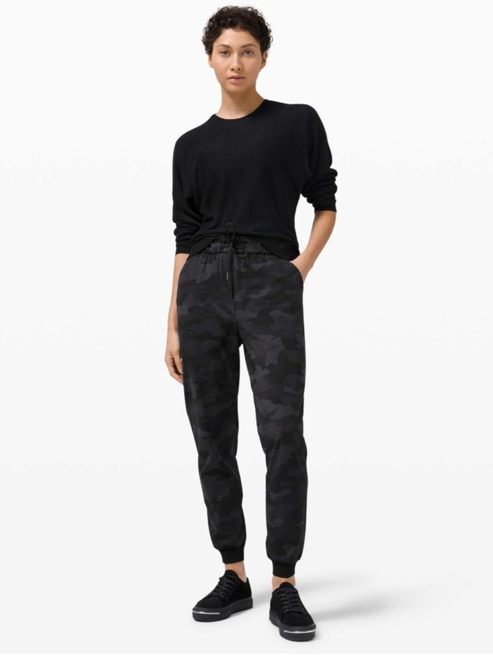 Lululemon On the Fly Jogger Pants in Heritage 365 Camo Deep Coal Multi